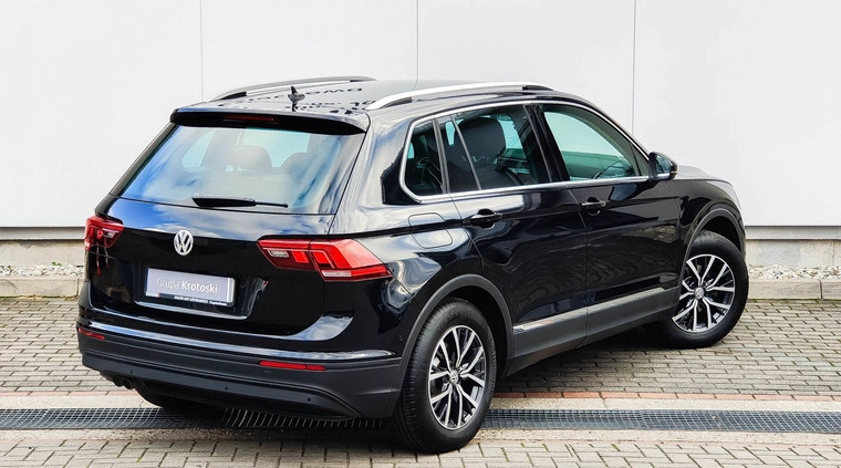 Volkswagen Tiguan cena 79900 przebieg: 51885, rok produkcji 2019 z Częstochowa małe 254